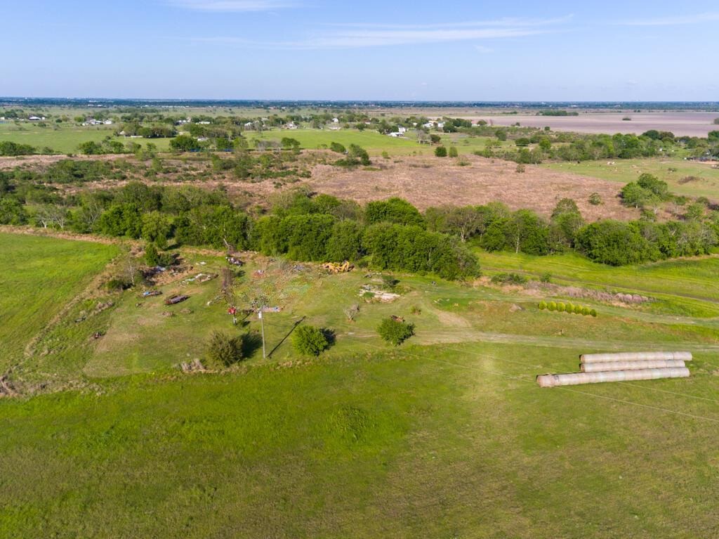 2301 FM 360 Road Rosenberg, TX 77471 - Photo 9 of 10 a view of an ocean view