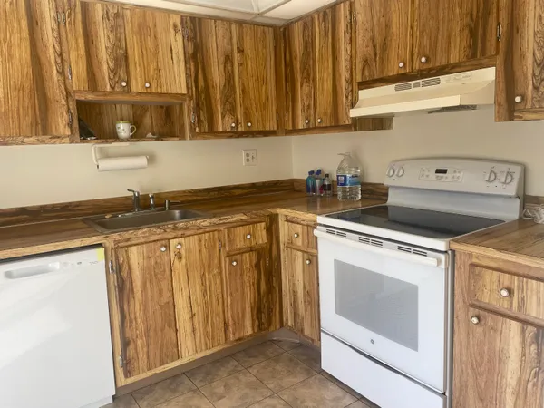 $1,500 | 83 Capri B, Unit 83, Delray Beach, FL 33484