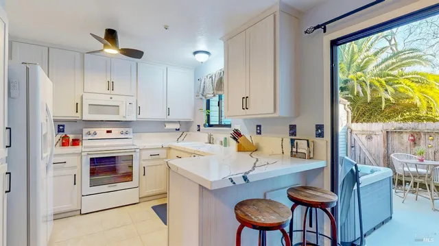 $435,000 | 79 William Street, Unit B, Cotati, CA 94931