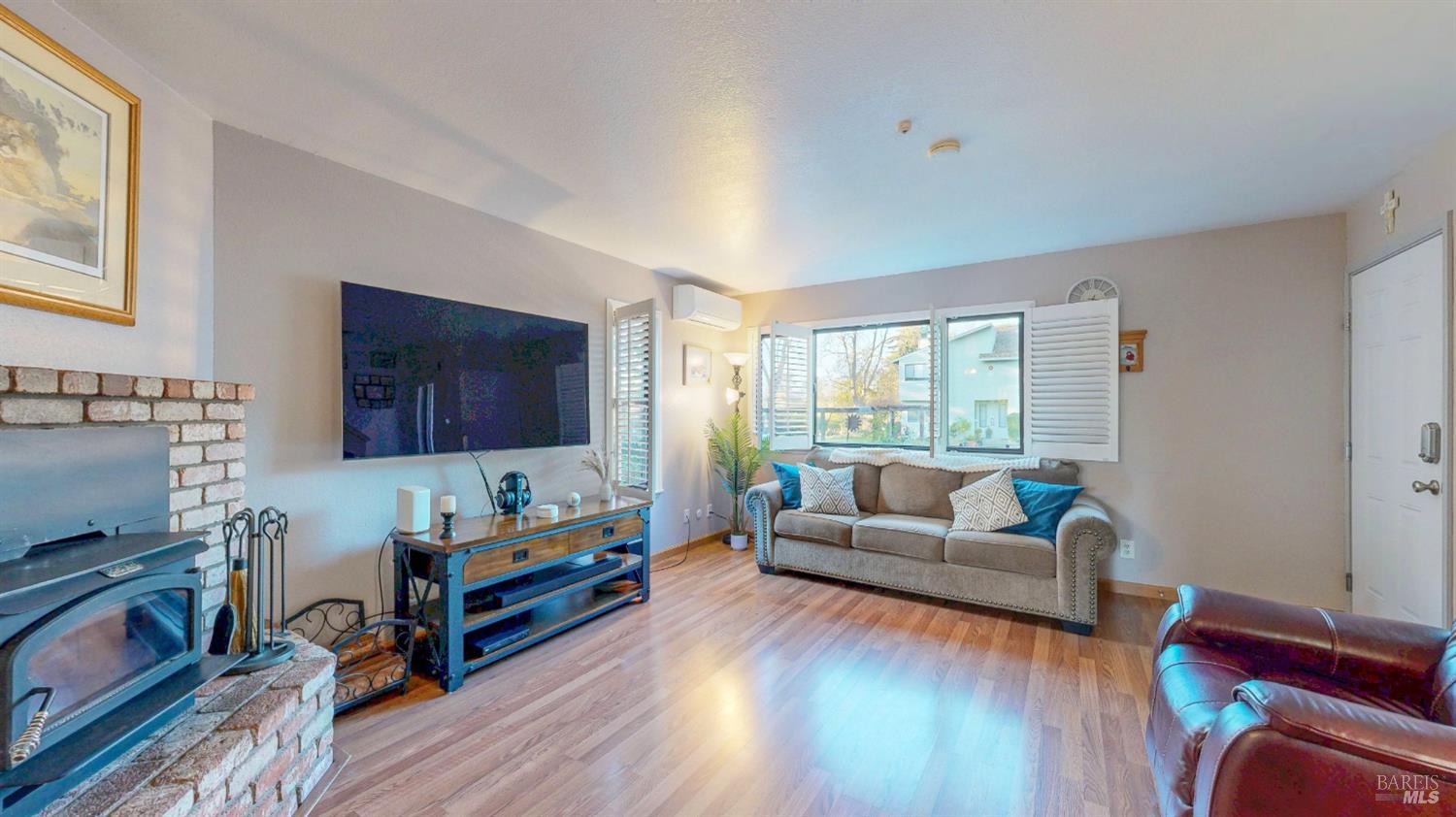 79 William Street, Unit B Cotati, CA 94931 - Photo 7 of 33