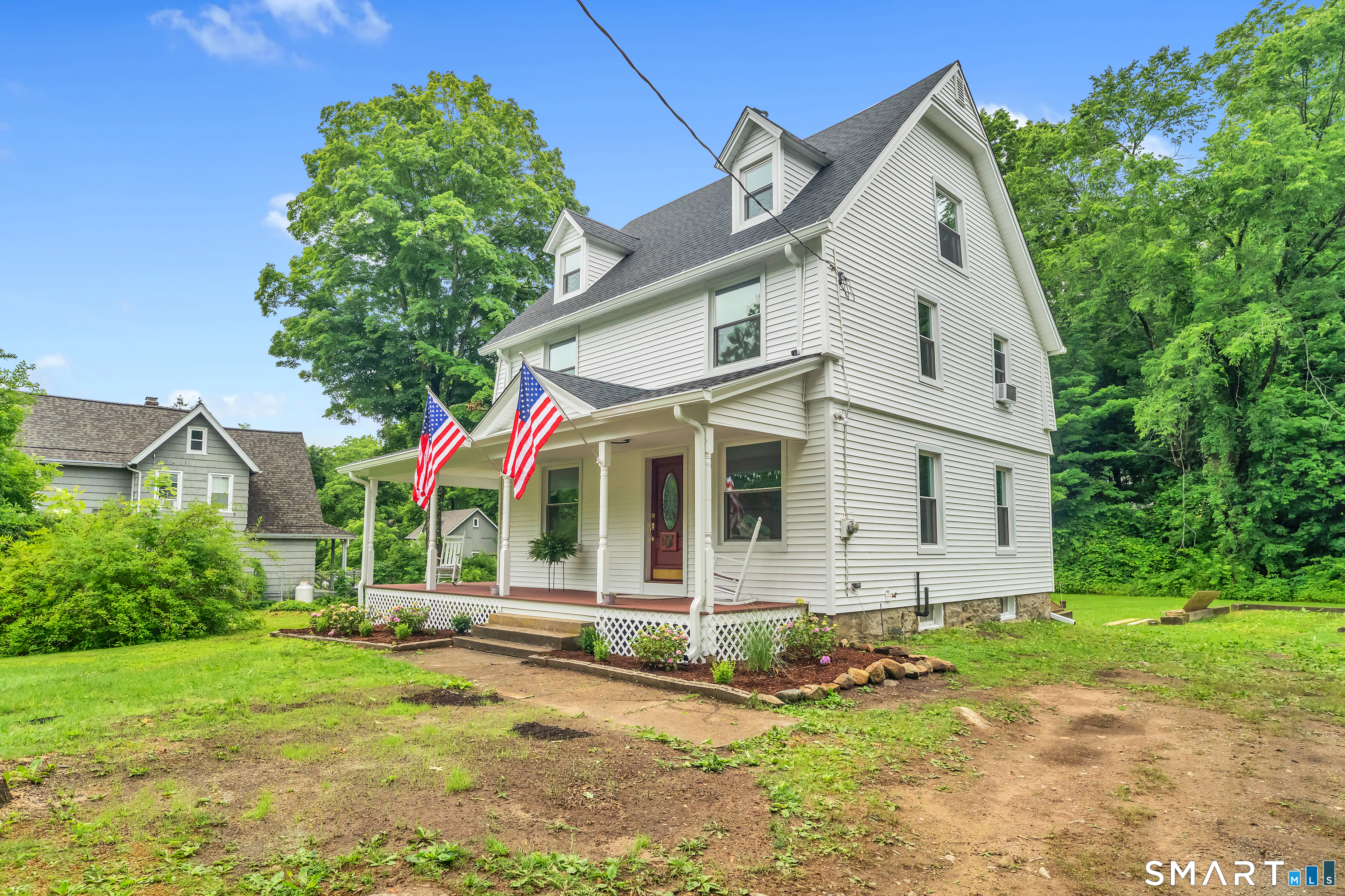 14 Main Street East Hampton, CT 06424 - Photo 32 of 39