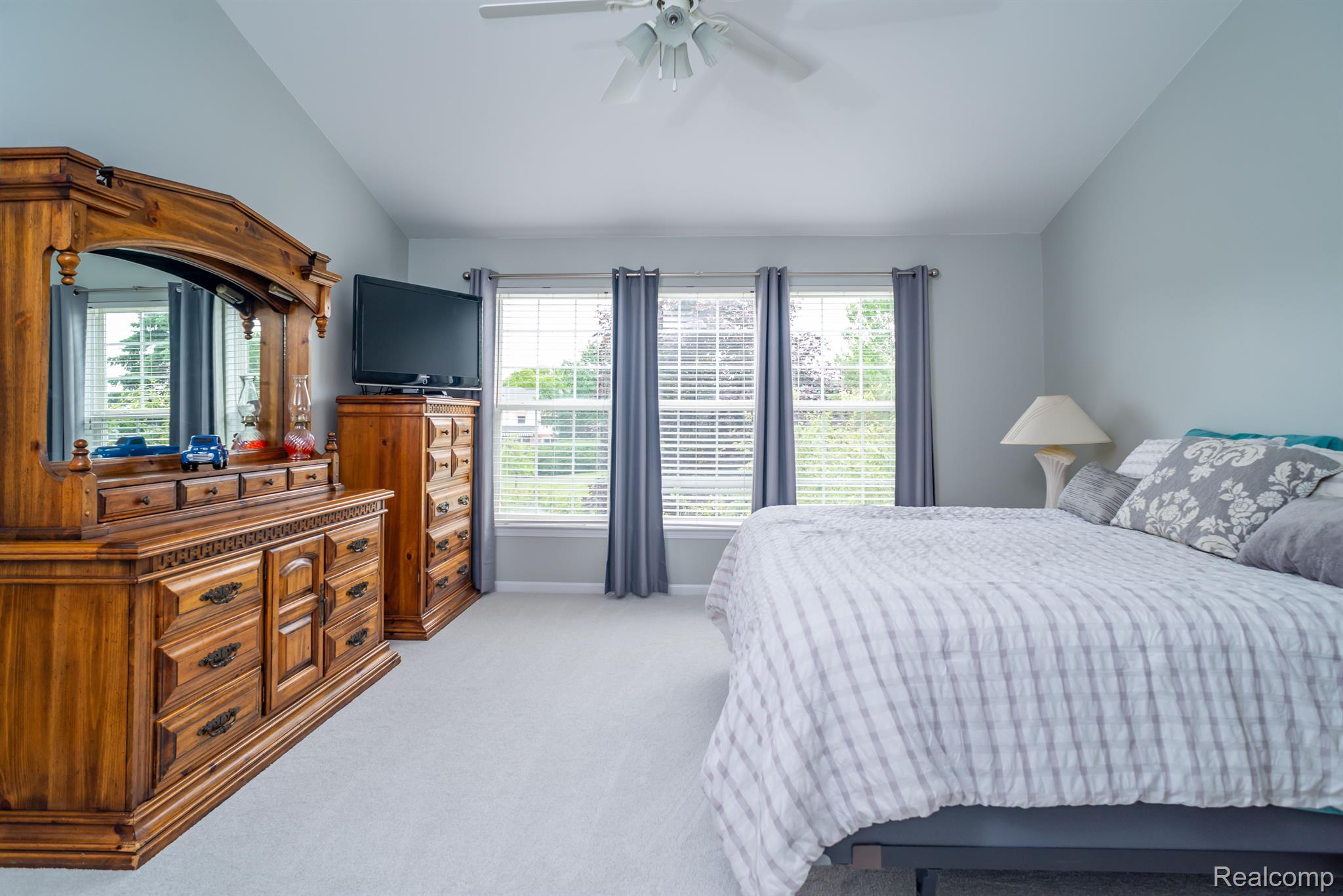 351 Springfield Drive Canton, MI 48188 - Photo 13 of 30 Gallery Image 13