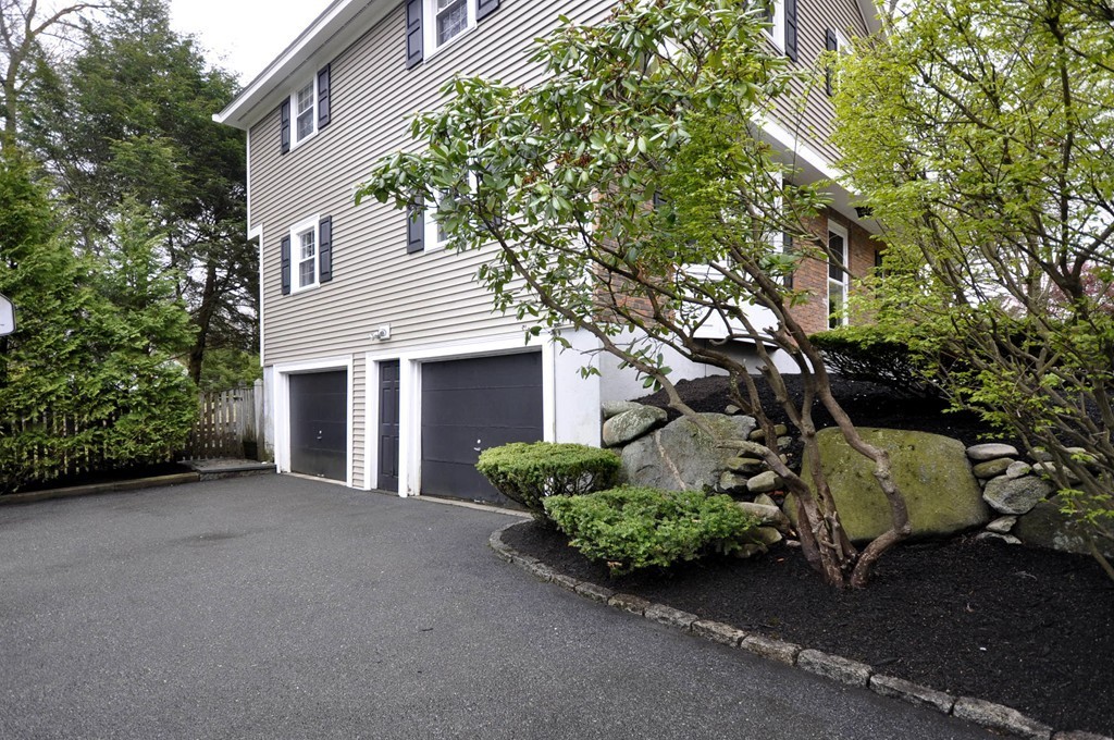 10 Bayberry Road Danvers, MA 01923 - Photo 29 of 30 Gallery Image 29