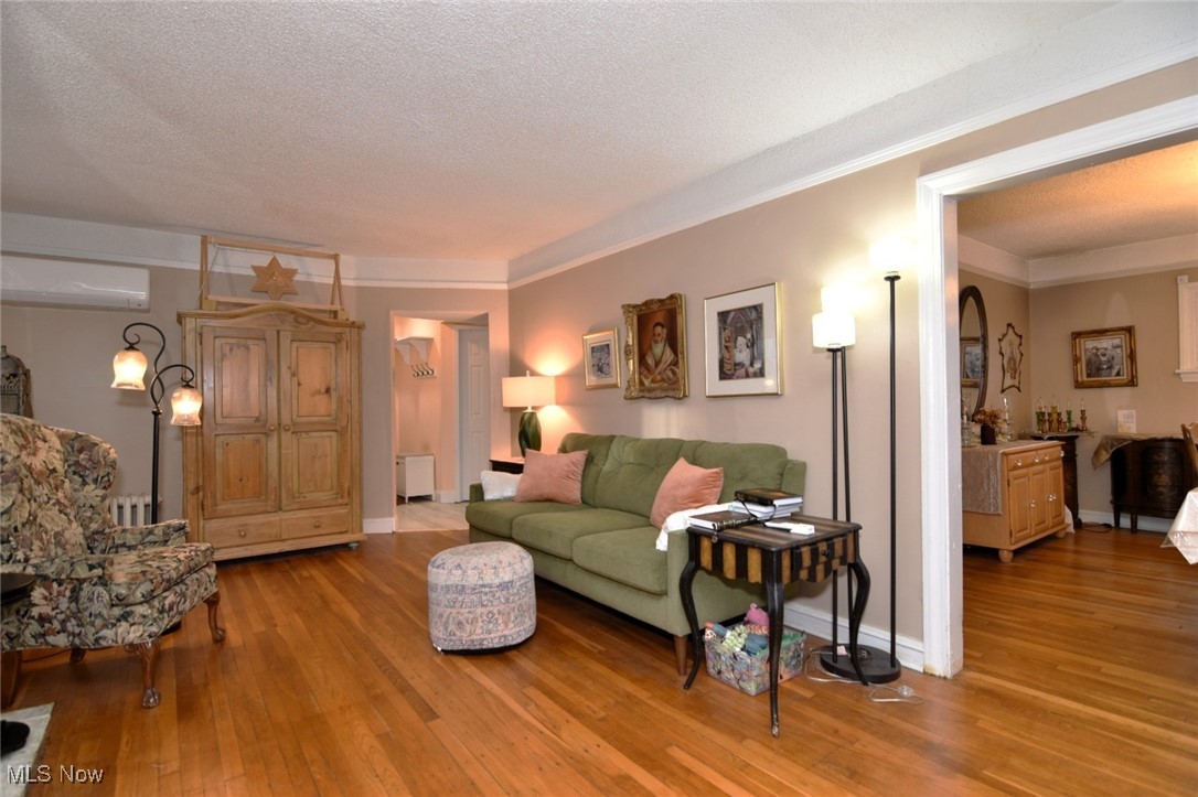 3484 Berkeley Road Cleveland Heights, OH 44118 - Photo 5 of 39