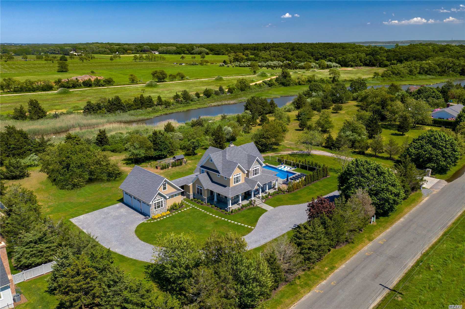 Stunning construction