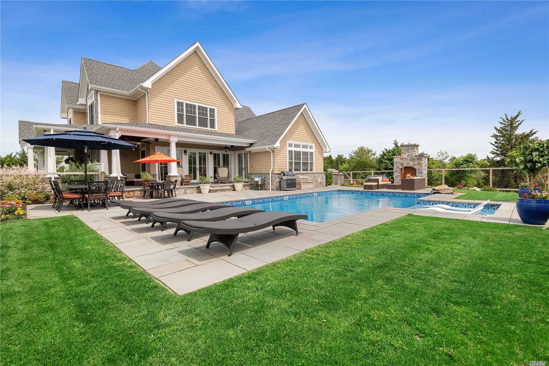 325 Wells Road Peconic, NY 11958 - Photo 18 of 20 Blue Stone Patio