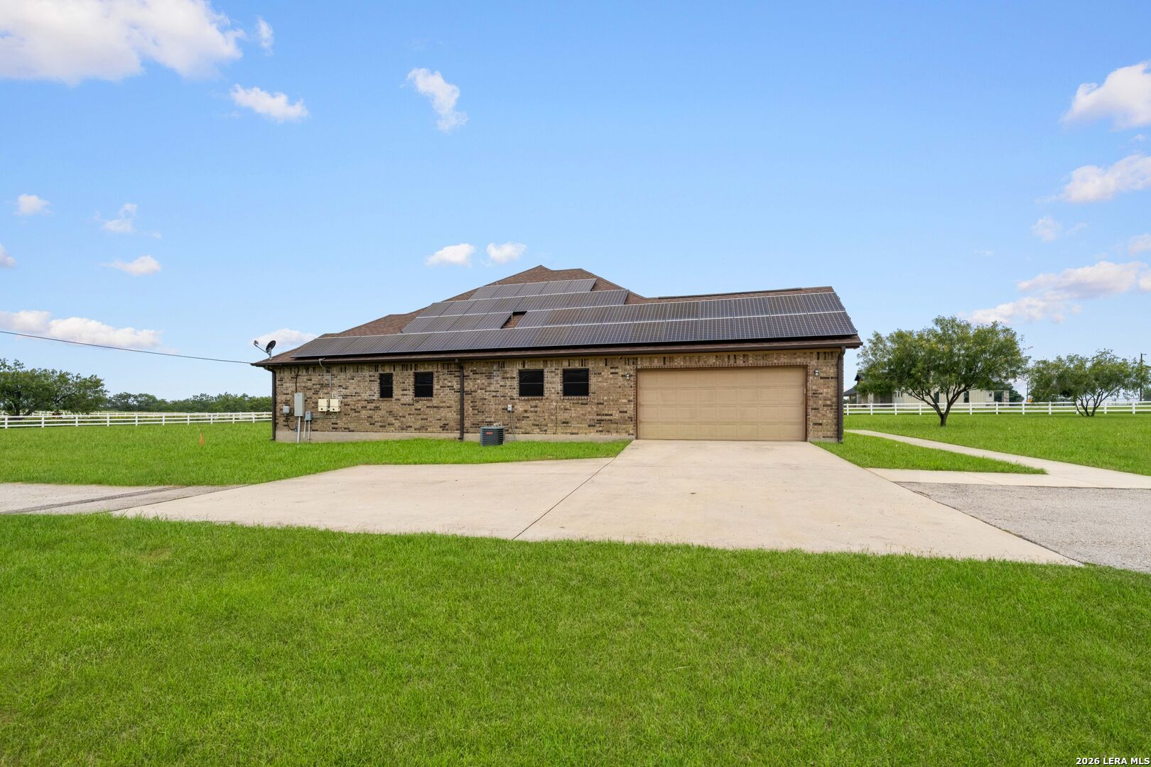 16371 Borregas Road Elmendorf, TX 78112 - Photo 5 of 80