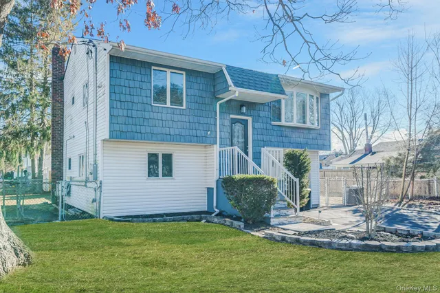 $649,000 | 204 Grove Street, Port Jefferson Station, NY 11776