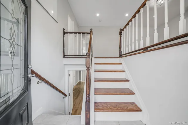 $649,000 | 204 Grove Street, Port Jefferson Station, NY 11776