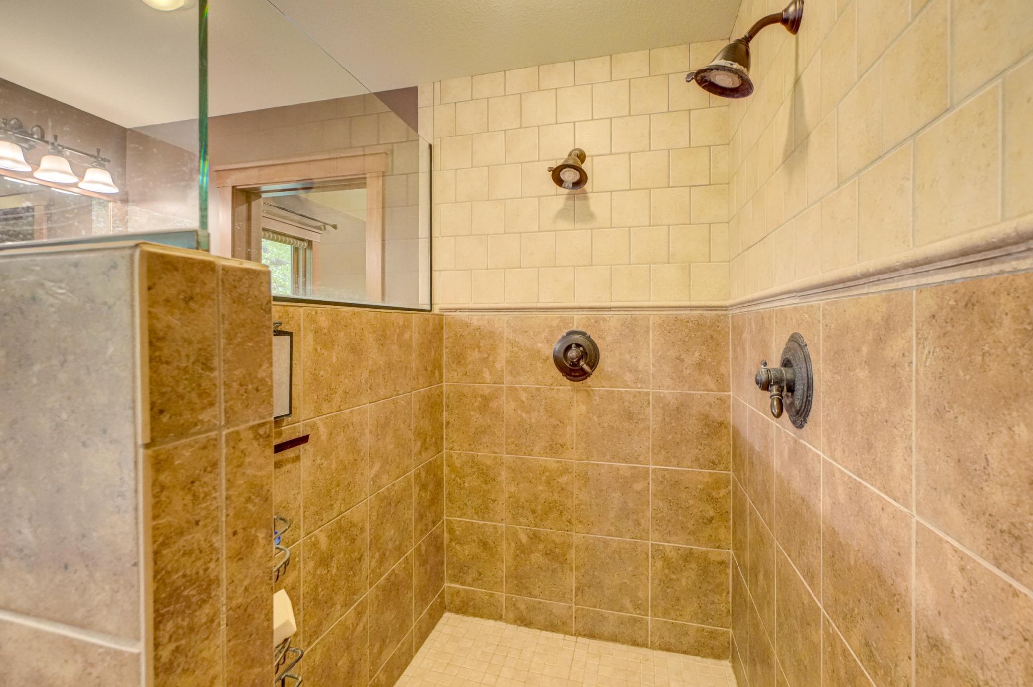 317 Meadow Ridge Court Hudson, WI 54016 - Photo 11 of 24