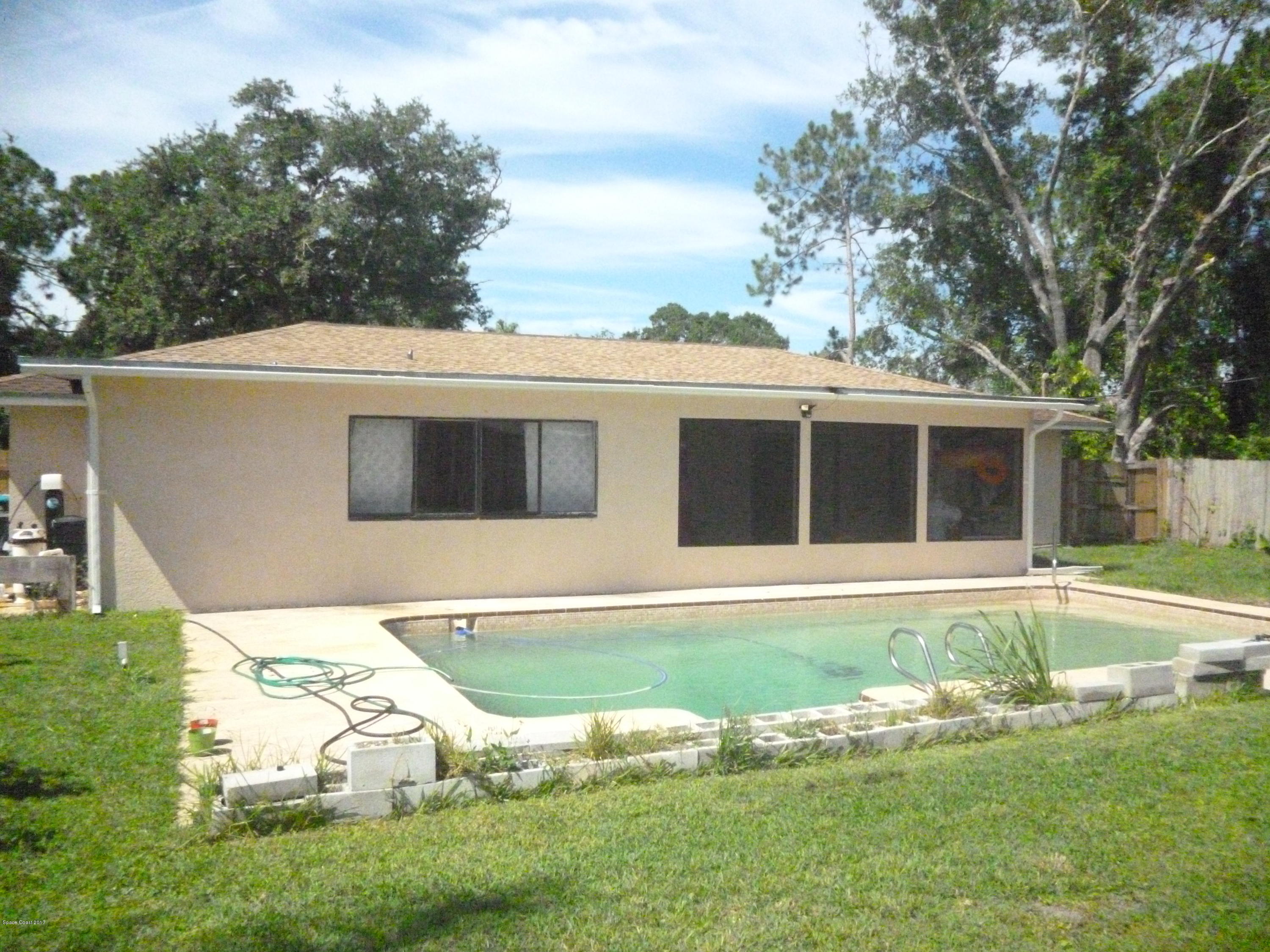 1239 Packer Road Southeast Palm Bay, FL 32909 - Photo 14 of 20 P1020156