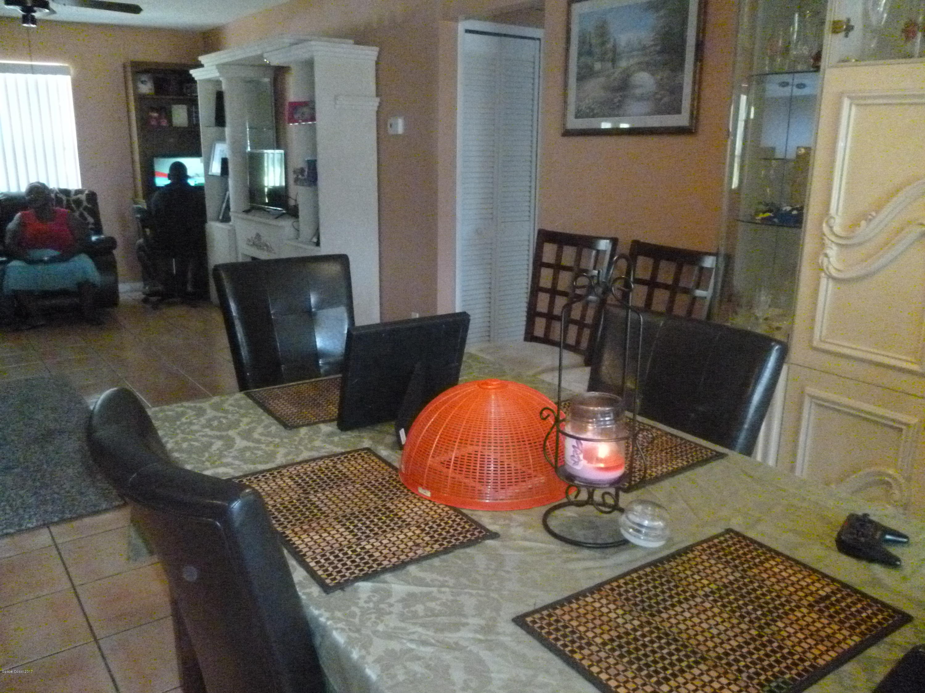 1239 Packer Road Southeast Palm Bay, FL 32909 - Photo 15 of 20 P1020157
