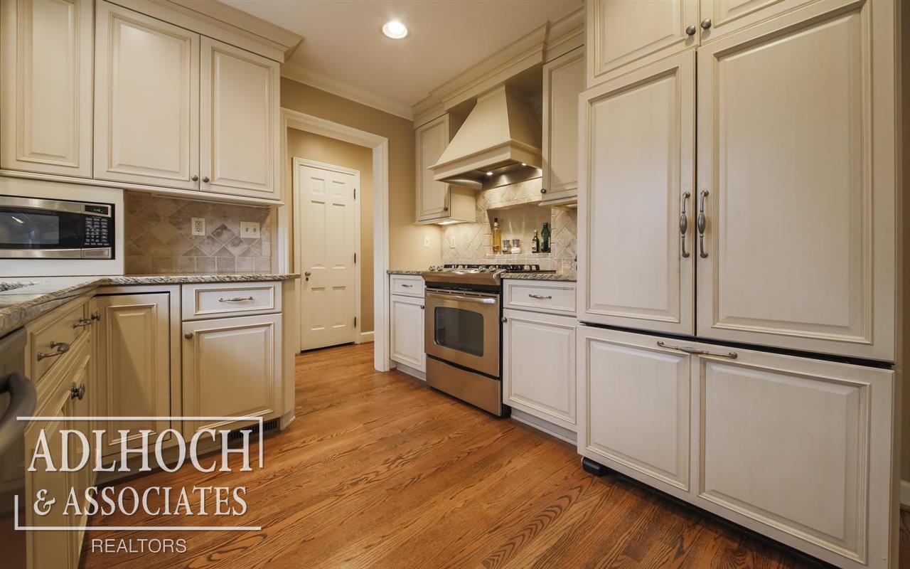 1261 Harvard Road Grosse Pointe Park, MI 48230 - Photo 3 of 22