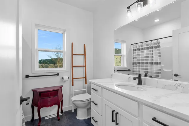 $650,000 | 302 Kerrigan Drive, Wrightstown, WI 54180