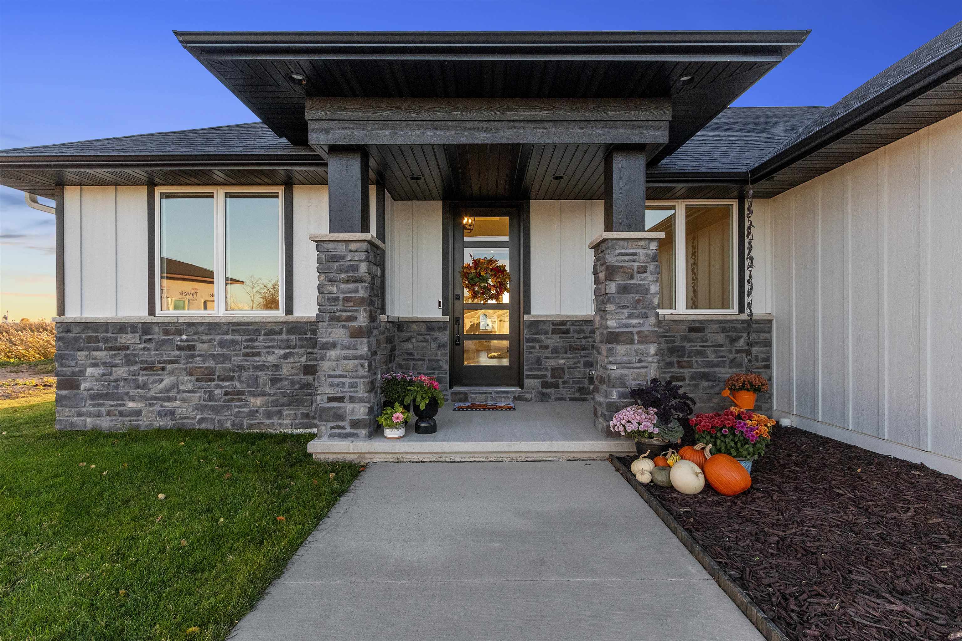 302 Kerrigan Drive Wrightstown, WI 54180 - Photo 34 of 90