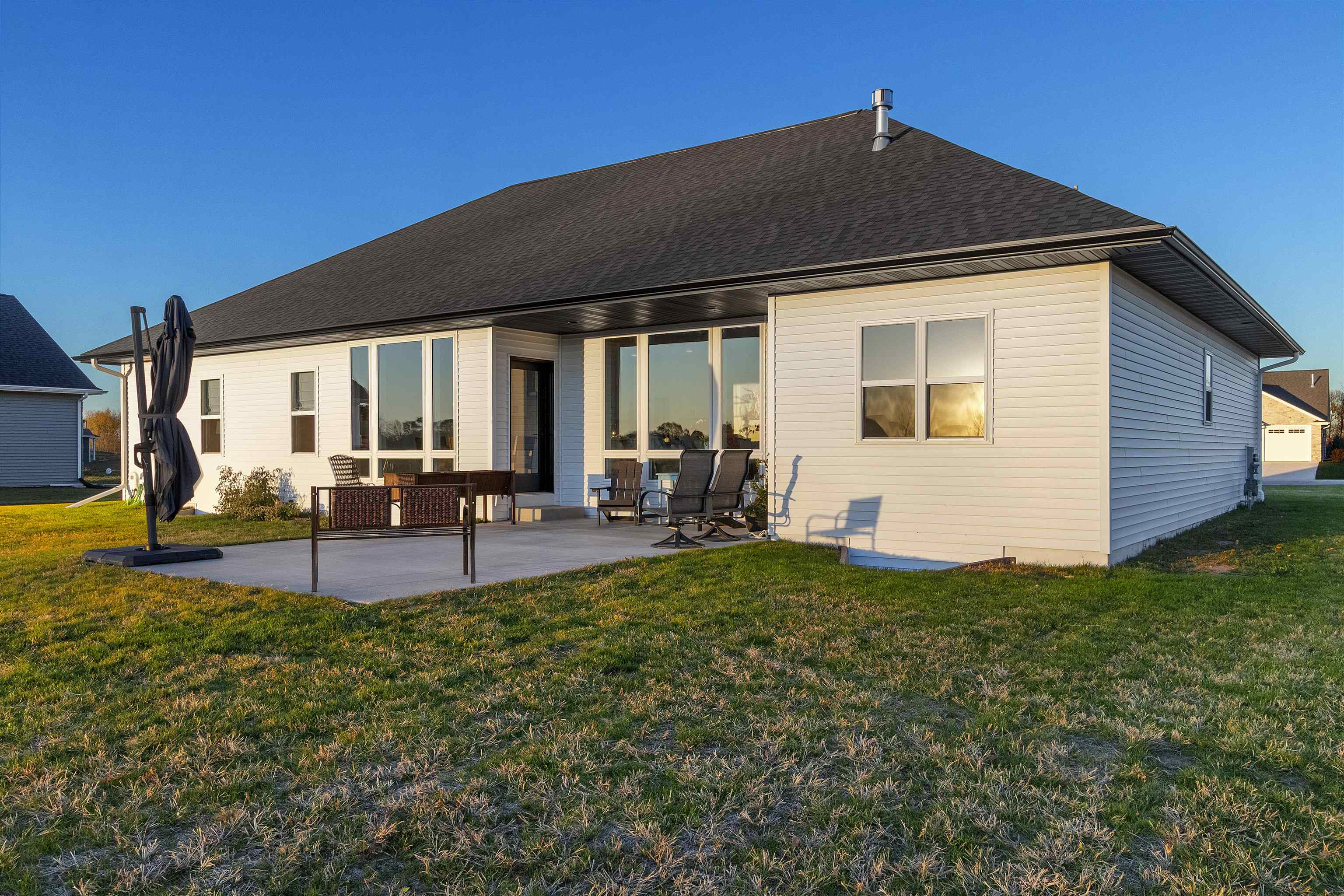 302 Kerrigan Drive Wrightstown, WI 54180 - Photo 39 of 90