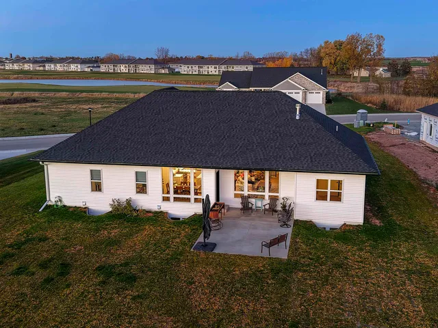 $650,000 | 302 Kerrigan Drive, Wrightstown, WI 54180