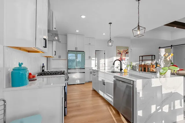 $650,000 | 302 Kerrigan Drive, Wrightstown, WI 54180