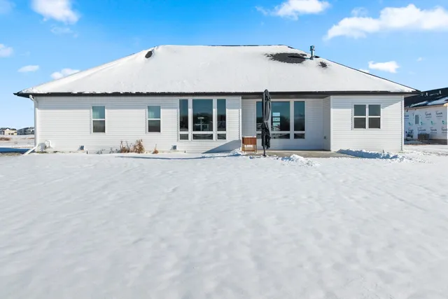 $650,000 | 302 Kerrigan Drive, Wrightstown, WI 54180