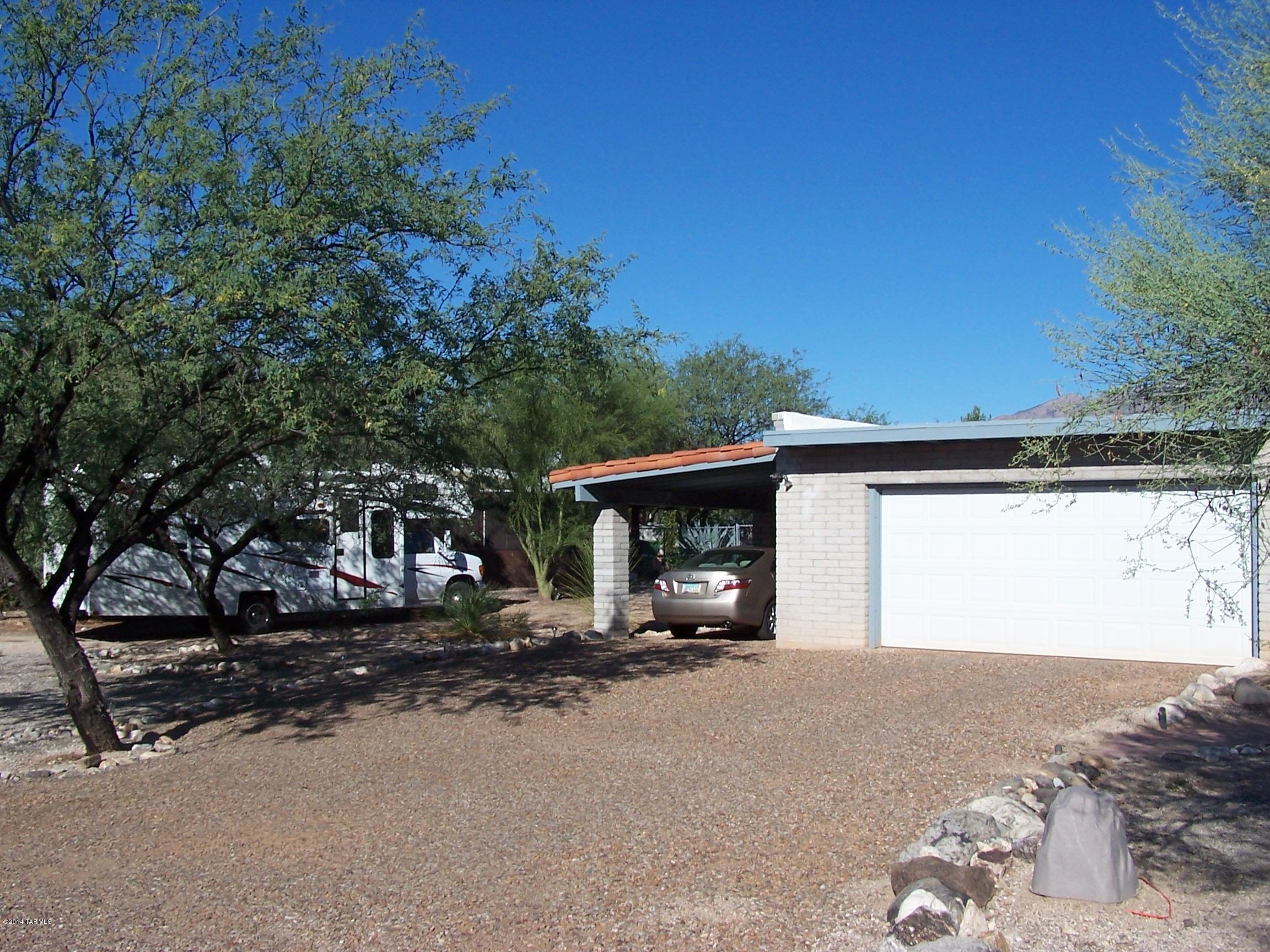 8815 East Buckboard Road Tucson, AZ 85749 - Photo 4 of 42 Gallery Image 4