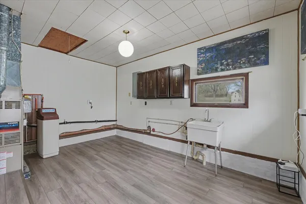 $115,000 | 21 Linn Street, Piper City, IL 60959