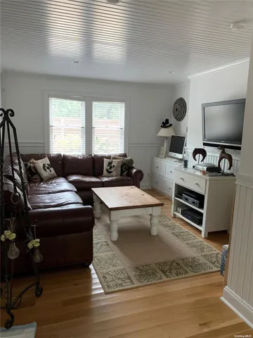 $15,500 | Undisclosed Address, Ocean Beach, NY 11770