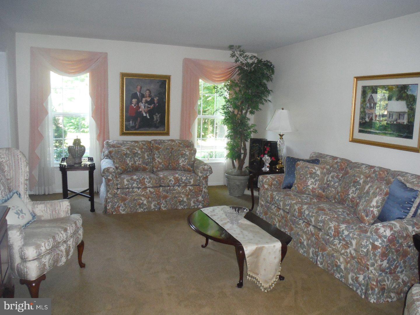 1125 Cedar Road Ambler, PA 19002 - Photo 18 of 23 Living Room