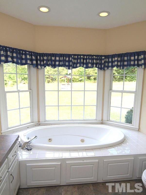275 Hunting Ridge Road Louisburg, NC 27549 - Photo 16 of 25 Gallery Image 16