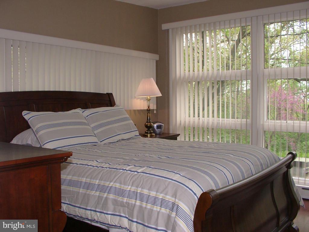 140 Woodside Road Lancaster, PA 17601 - Photo 13 of 21 Gallery Image 13