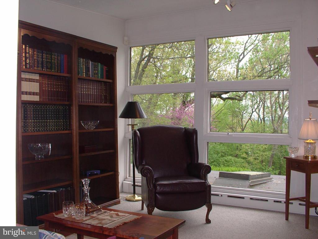 140 Woodside Road Lancaster, PA 17601 - Photo 16 of 21 Gallery Image 16