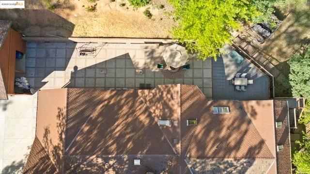 $1,150,000 | 17355 High Grade Lane, Sonora, CA 95370
