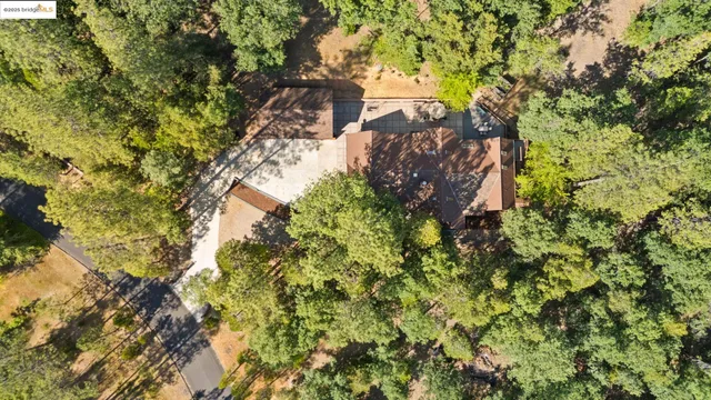 $1,150,000 | 17355 High Grade Lane, Sonora, CA 95370