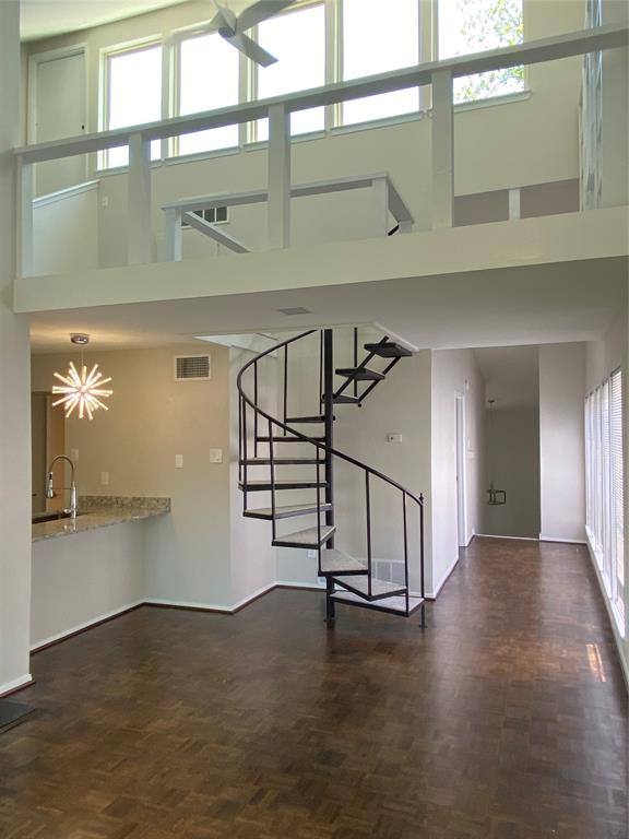 3936 Travis Street Dallas, TX 75204 - Photo 4 of 17