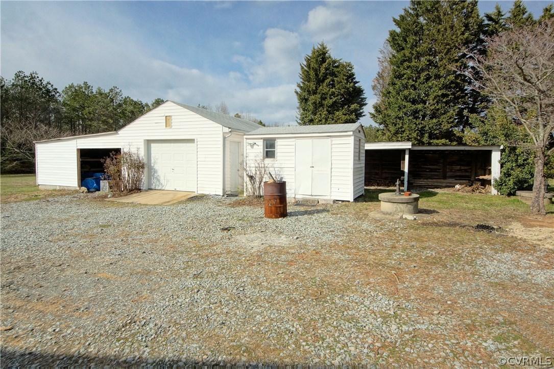 5482 Smokey Road Aylett, VA 23009 - Photo 31 of 33 Gallery Image 31