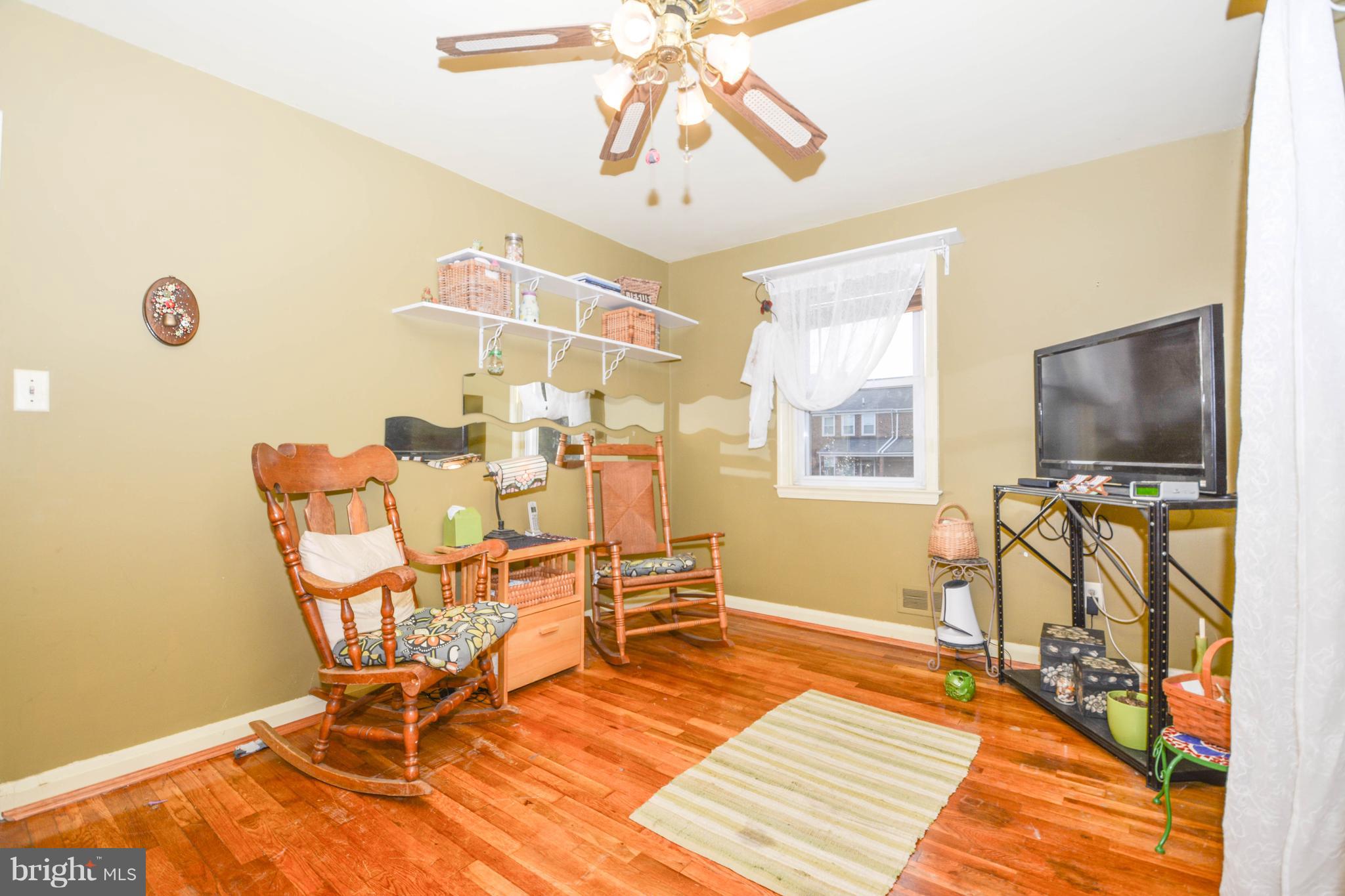 7337 Stratton Way Baltimore, MD 21224 - Photo 14 of 25 Gallery Image 14