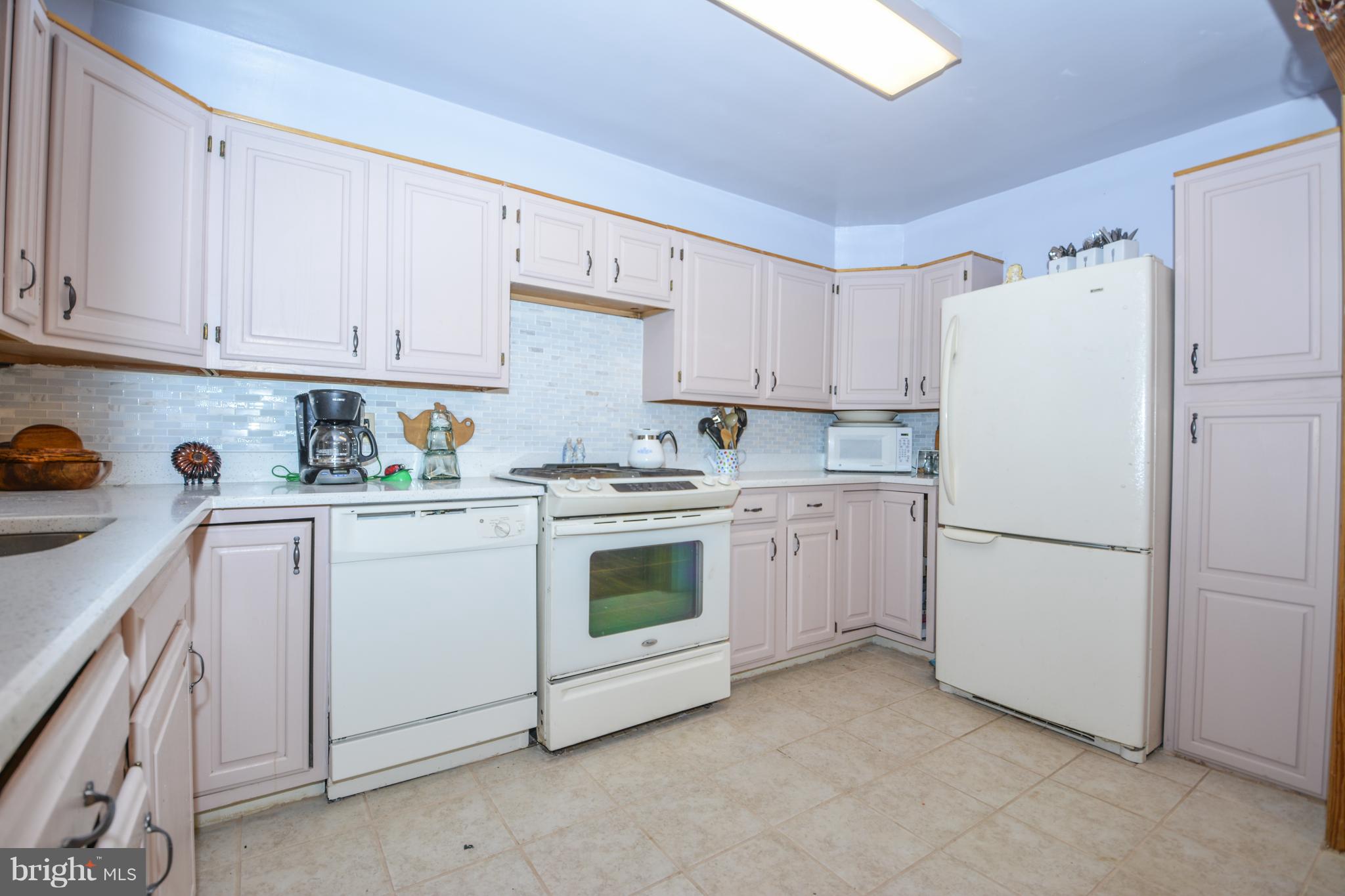 7337 Stratton Way Baltimore, MD 21224 - Photo 10 of 25 Gallery Image 10