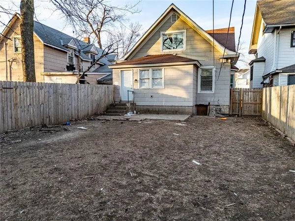 $120,000 | 4003 St John Avenue, Kansas City, MO 64123