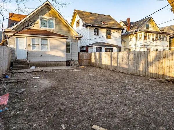$120,000 | 4003 St John Avenue, Kansas City, MO 64123