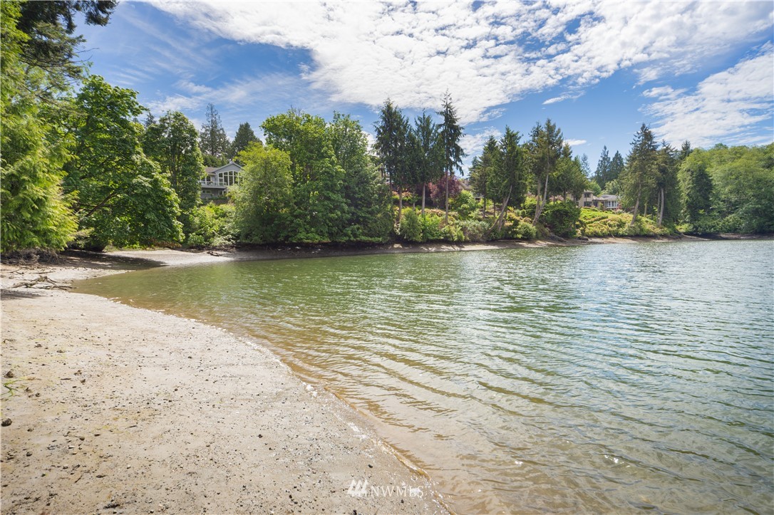 51 West Ludlow Point Road Port Ludlow, WA 98365 - Photo 11 of 40 Gallery Image 11