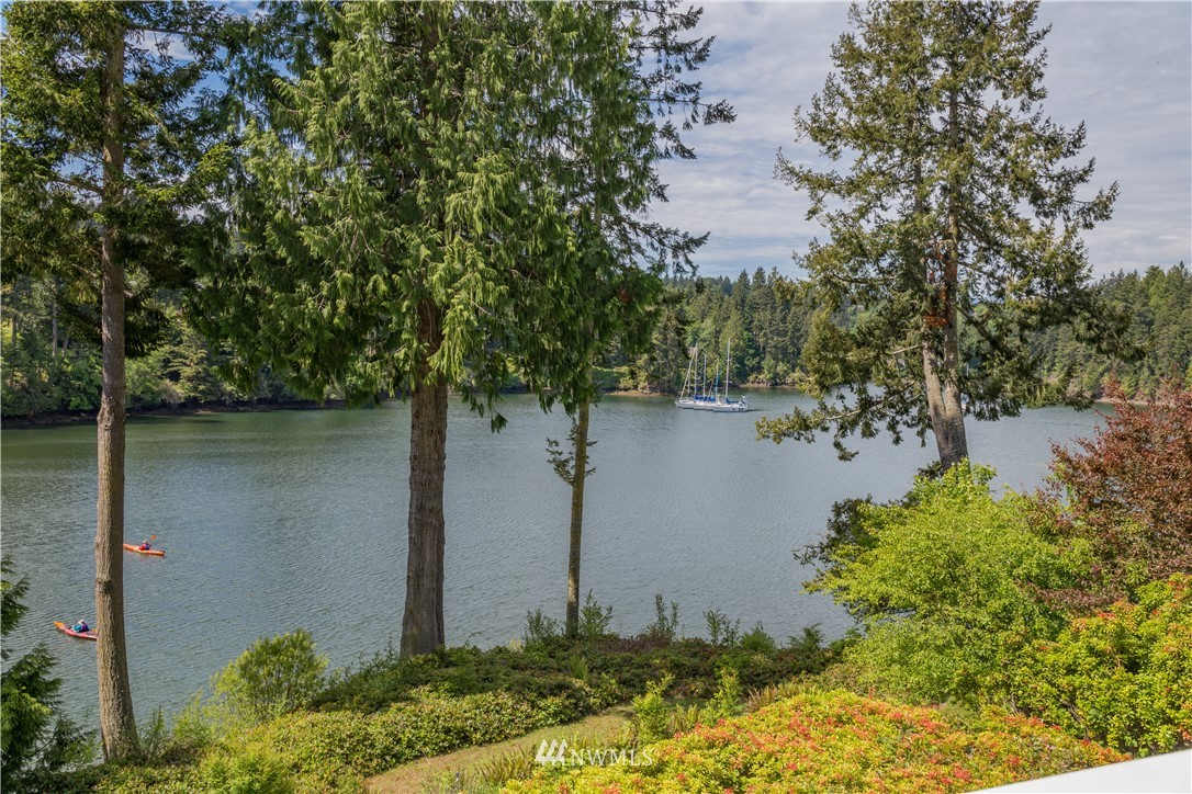51 West Ludlow Point Road Port Ludlow, WA 98365 - Photo 12 of 40 Gallery Image 12