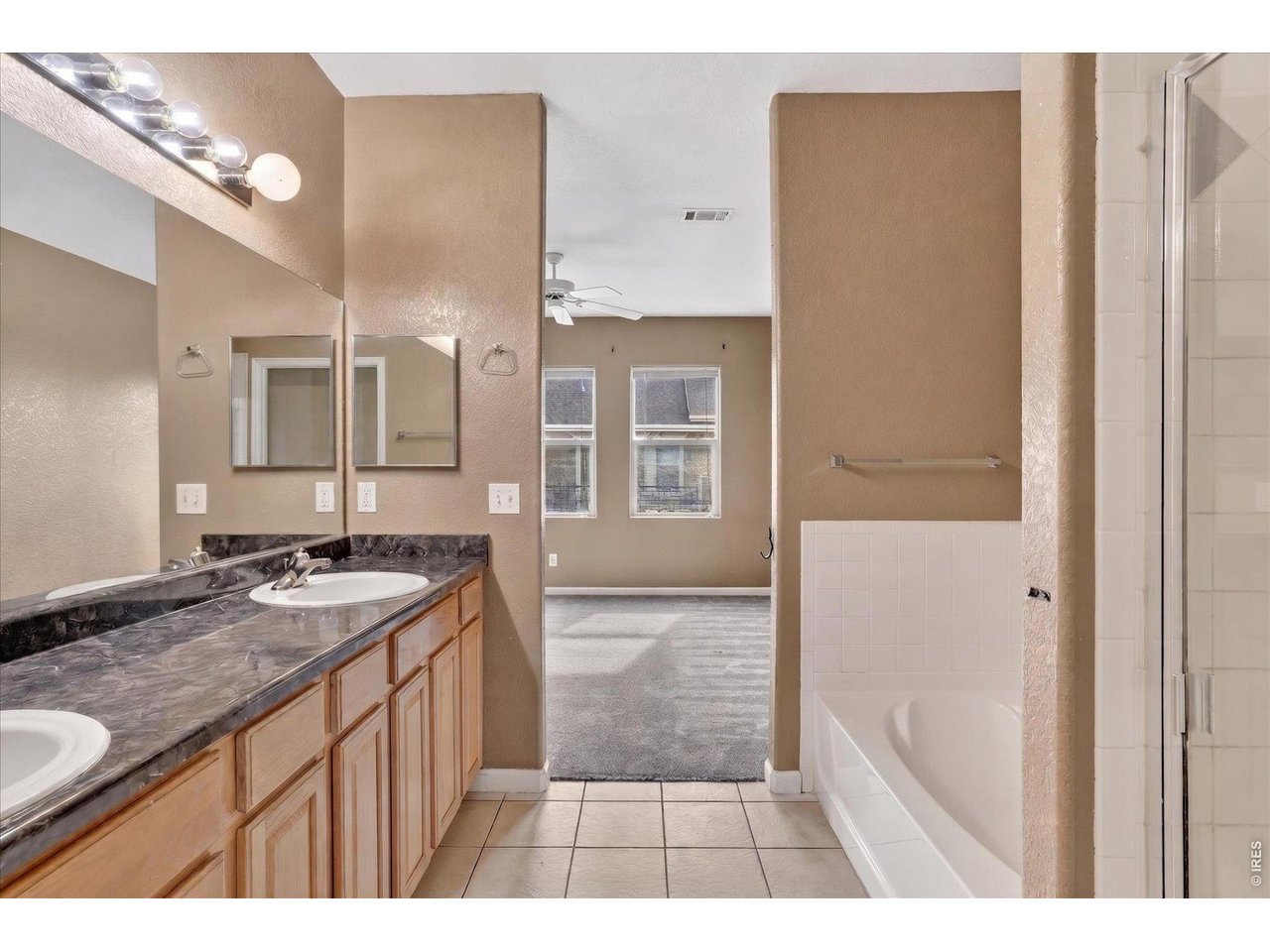 11250 Florence Street, Unit B Commerce City, CO 80640 - Photo 24 of 38