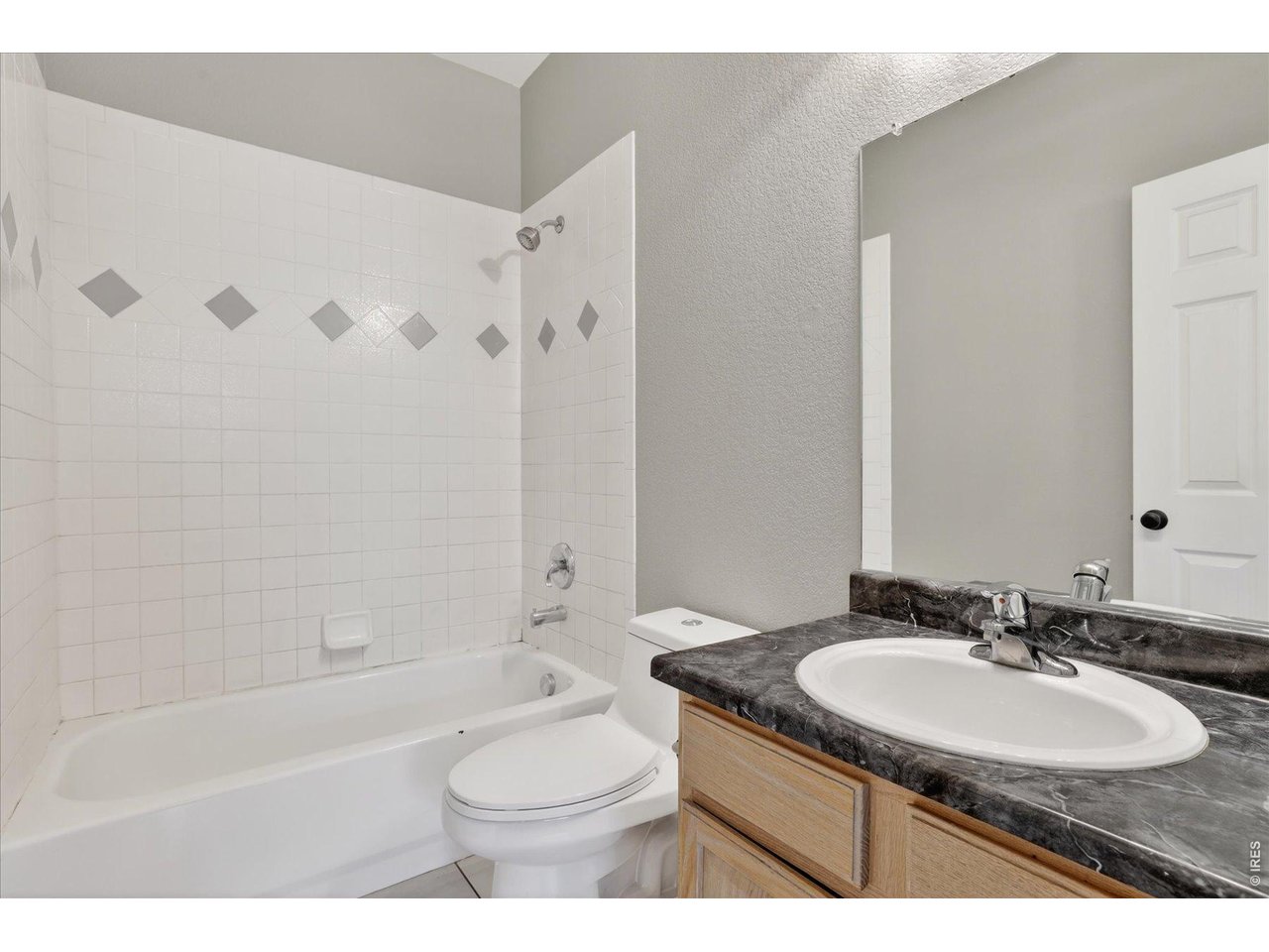 11250 Florence Street, Unit B Commerce City, CO 80640 - Photo 30 of 38