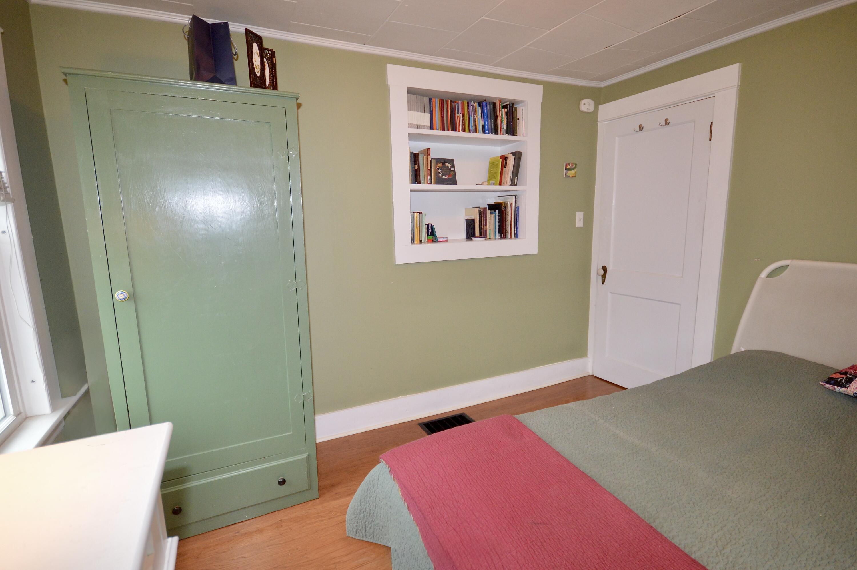 1034 Olive Street Bangor, ME 04401 - Photo 18 of 53 DSC_0058