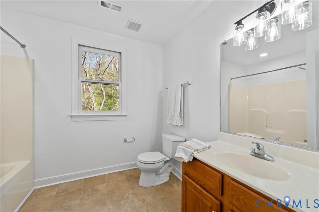 7040 Old Roxbury Road Quinton, VA 23141 - Photo 21 of 38