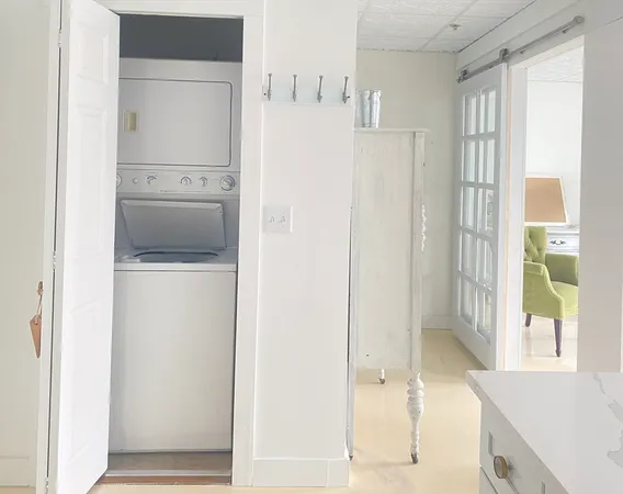 $2,000 | 200 Market Street, Unit 4504, Lowell, MA 01852