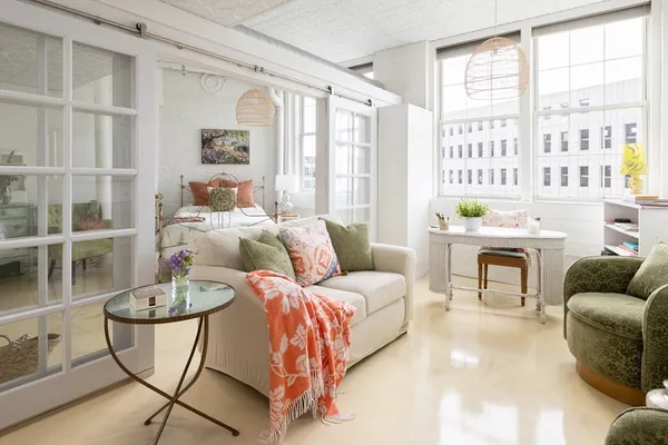 $2,000 | 200 Market Street, Unit 4504, Lowell, MA 01852