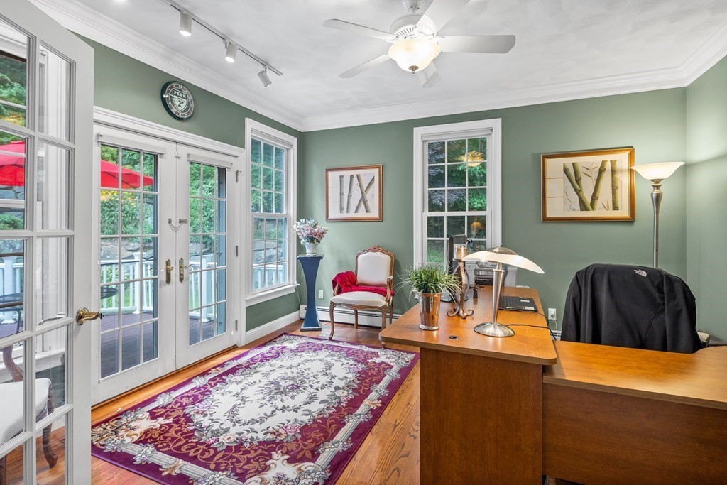 102 Spofford Road Boxford, MA 01921 - Photo 8 of 33