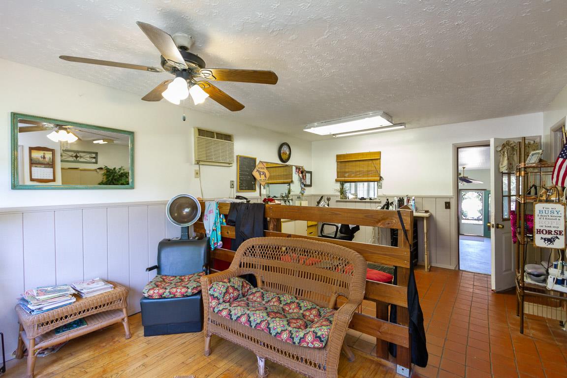 5221 King Tucks Road Murfreesboro, TN 37129 - Photo 14 of 23 Great work shop area for a small business or could be converted to living space!
