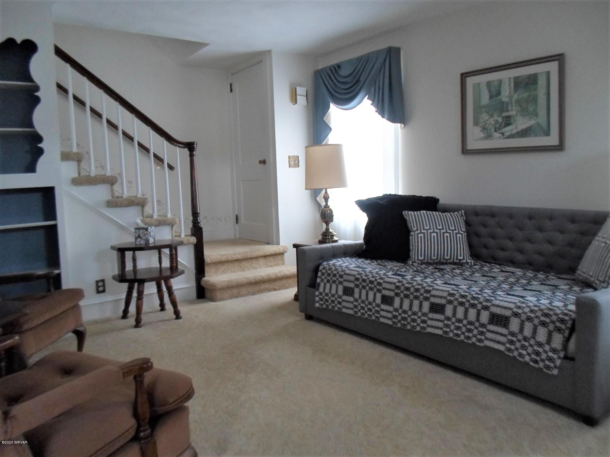 2004 Reed Street Williamsport, PA 17701 - Photo 5 of 18 Living room