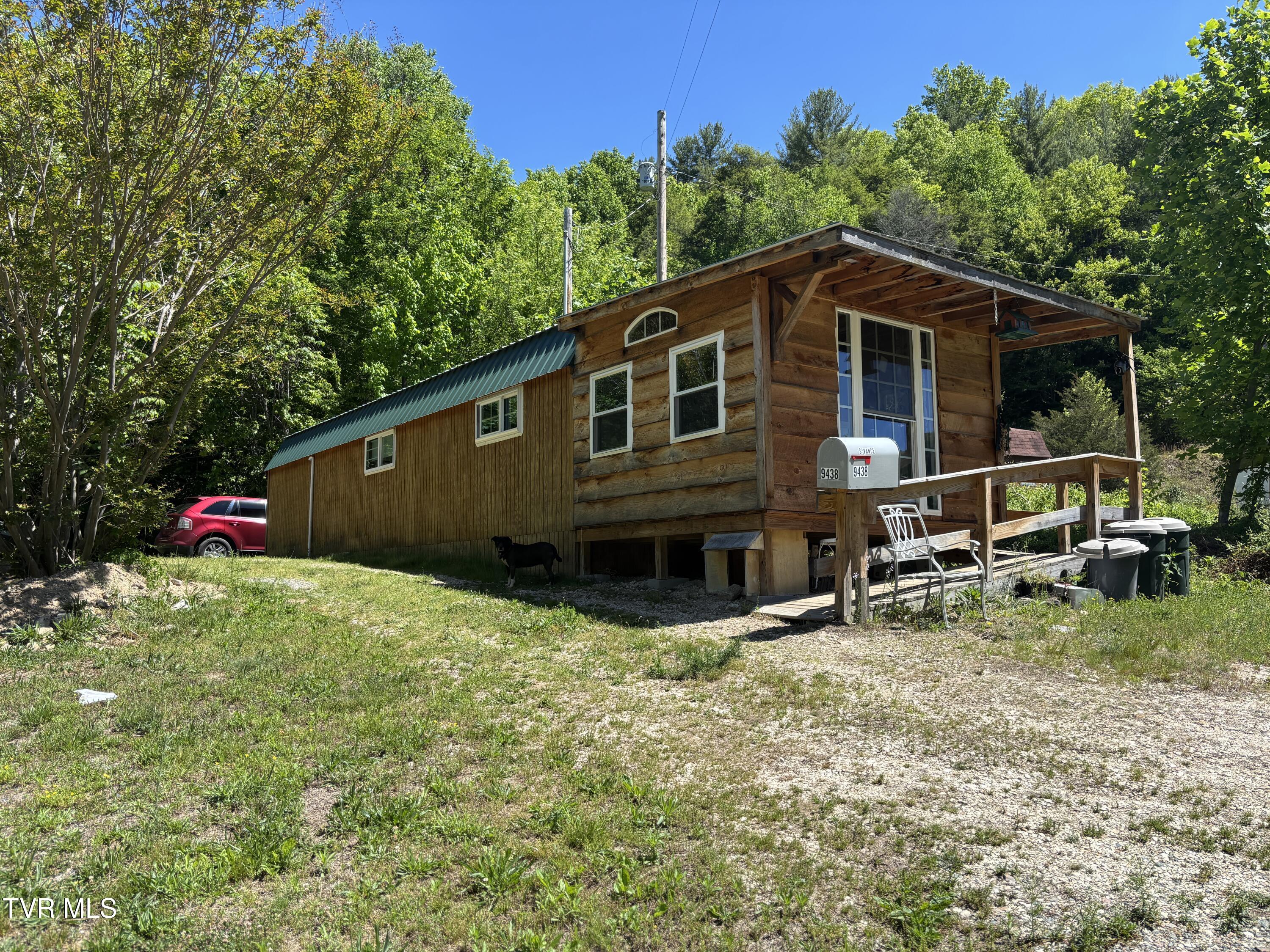 9438 Roan Creek Road Butler, TN 37640 - Photo 10 of 11 IMG_5433